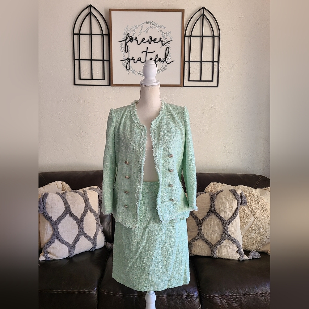 Rare Zara Tweed Boucle Frayed Mint Green White Fantasy Blazer Skirt Suit‎ Set